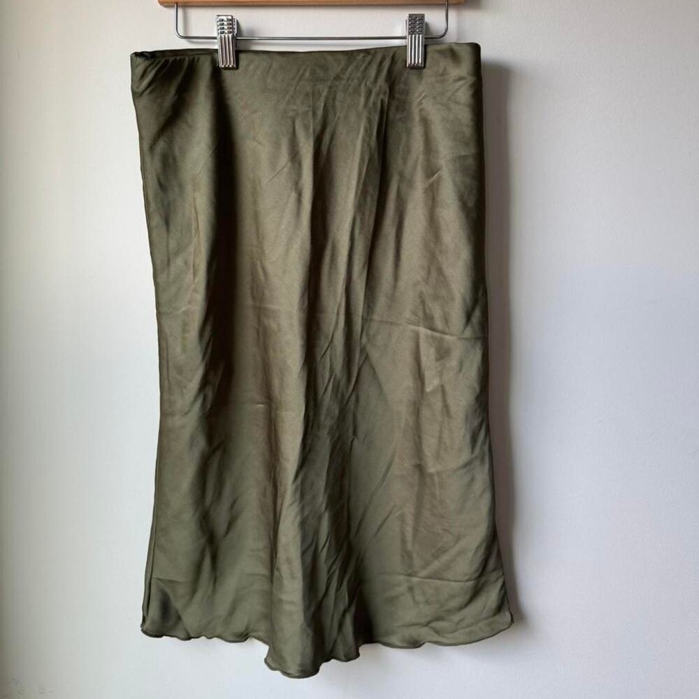 Hm olive green midi skirt